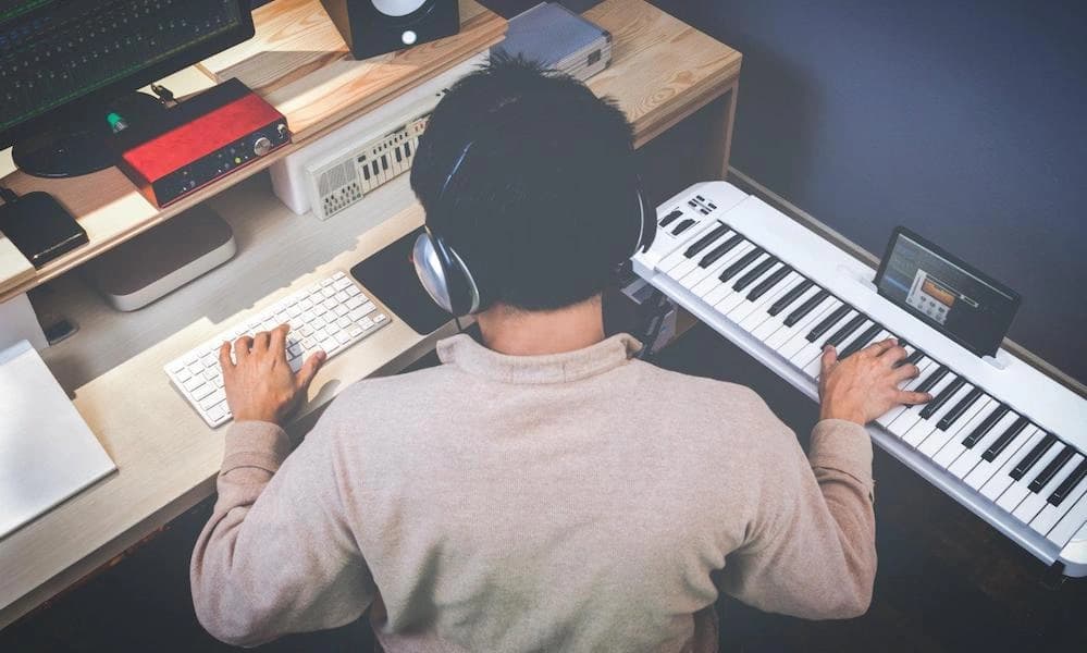 How to Get a Blog Premiere for a Song