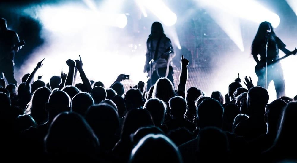 8 Tips for Musicians Touring Abroad