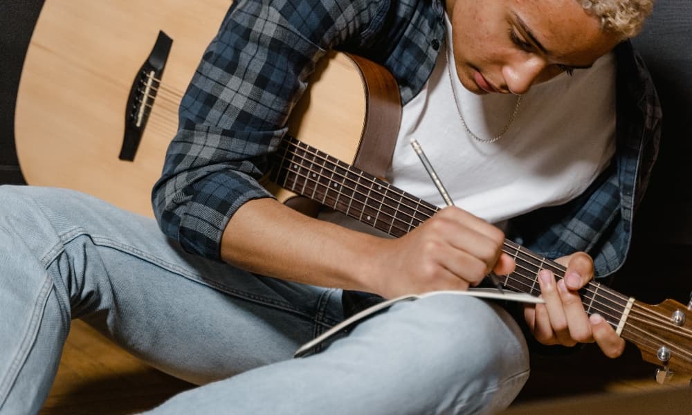 Cómo arreglar una canción en 5 pasos