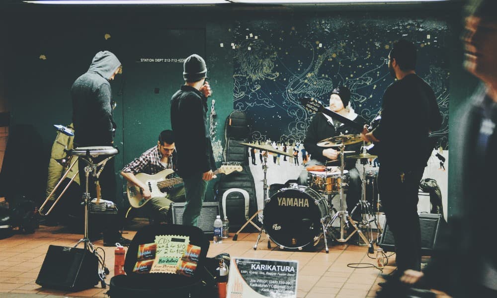 Lernen Sie die Bandmanager kennen: Ein Leitfaden zum Musikmanagement