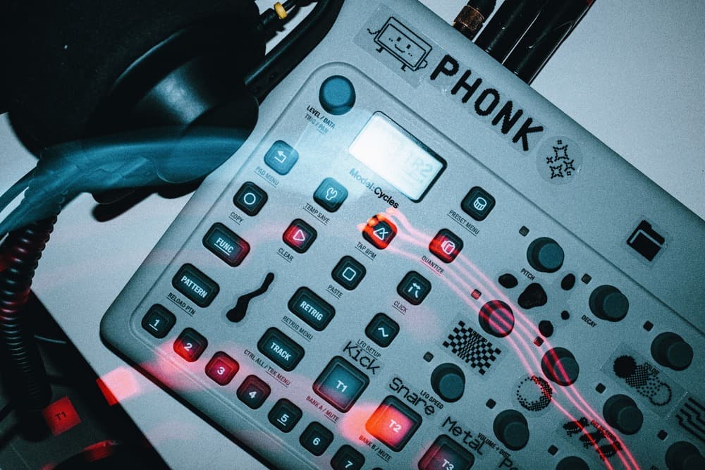 How to Find the Right Samples (Without Losing Hours to a Sample Pack Rabbit Hole)