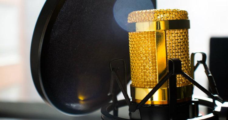 So richten Sie ein Home Recording Studio mit kleinem Budget ein