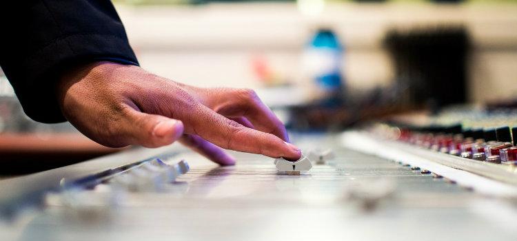 Lernen Sie die Bandmanager kennen: Ein Leitfaden zum Musikmanagement