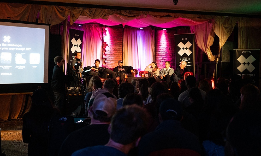How to Get Gigs | Guide for Musicians & Bands