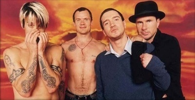 So machen Sie ein großartiges Bandfoto oder einen Künstlerpresseshot - RHCP