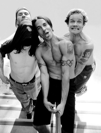 So machen Sie ein großartiges Bandfoto oder einen Künstlerpresseshot - RHCP