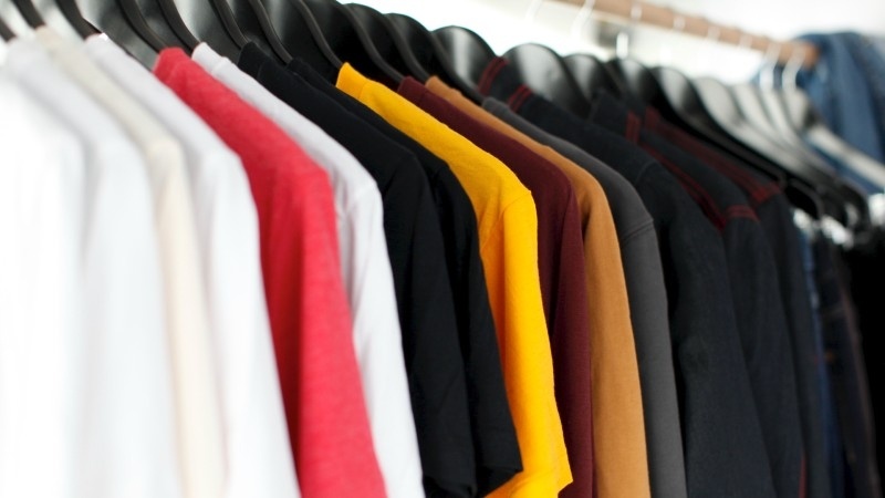 How to make money from music with merchandise
