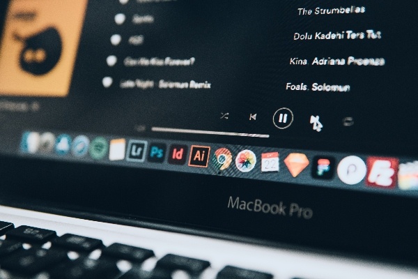 How to Release a Single for Musicians - Submit for playlists