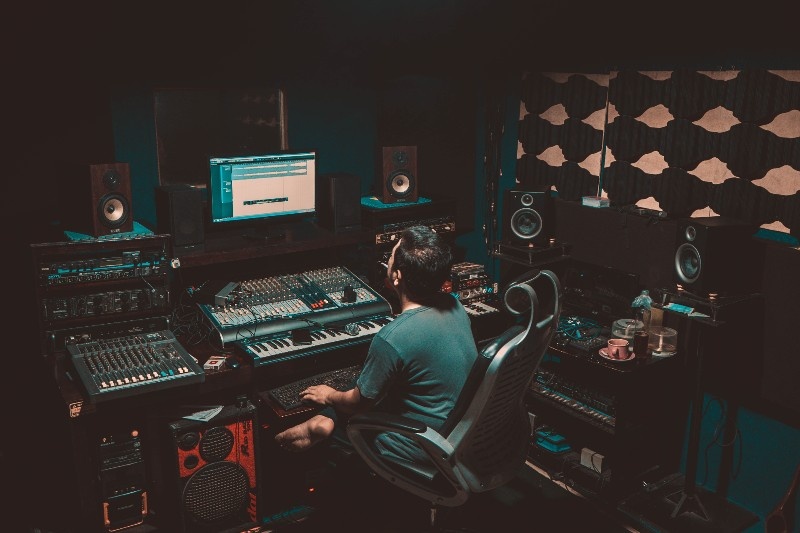 How To Get a Job in the Music Industry