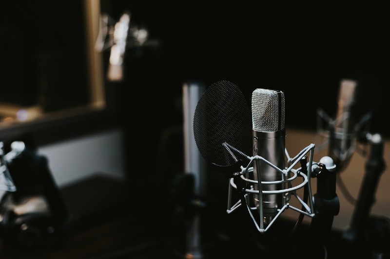 How to Become a Music Producer