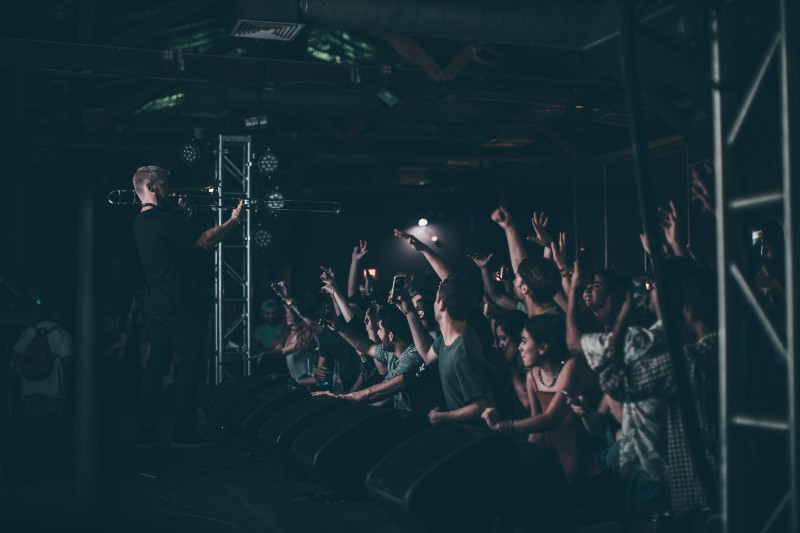 How To Get Your Music Played On The Radio - crowd at live music show