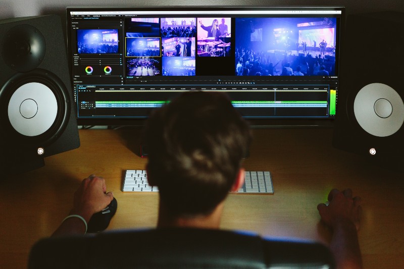 Mono vs Stereo Sound: Which Should You Choose & Why? - music producer working on screen