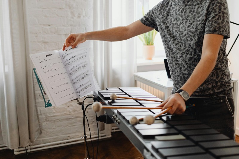 How to Split Royalties with Producers and Songwriters