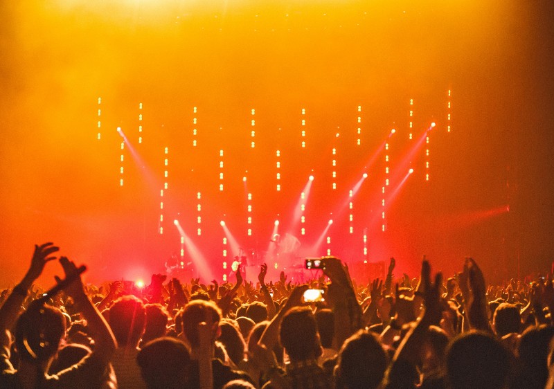 How to Land on Top Music Charts - live gig
