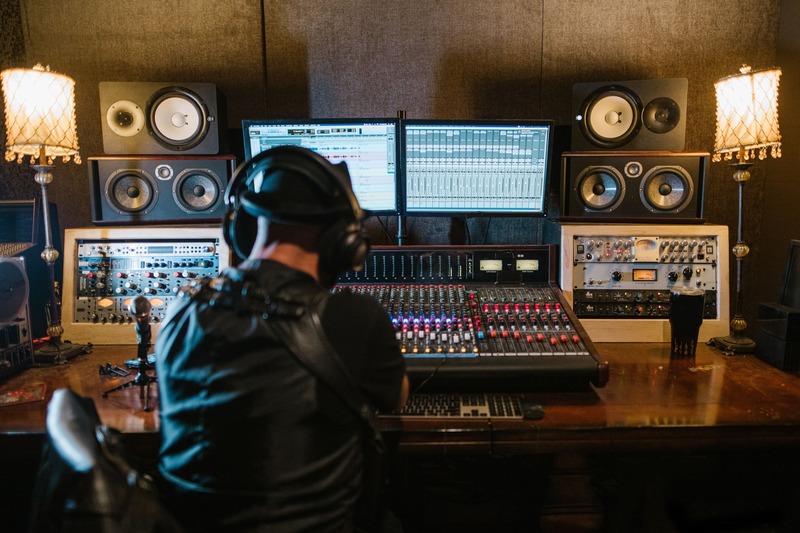 How to distribute music independently