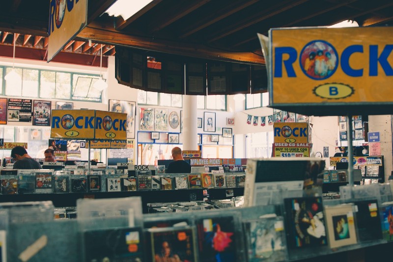 How to start a record label - record shop